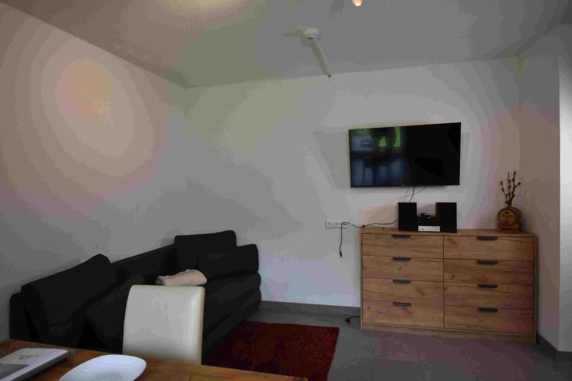 Ferienwohnung Dackel Hintertux Ngoại thất bức ảnh